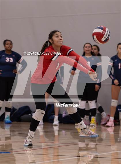 Thumbnail 3 in Bishop O'Dowd @ Rancho Cotate (28th NorCal Invitational) photogallery.