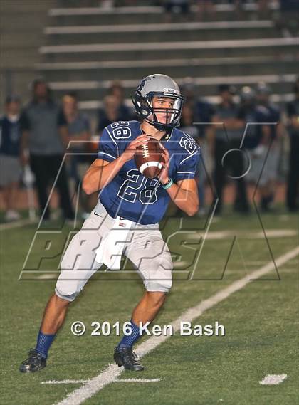 Thumbnail 1 in Camarillo @ Saugus photogallery.