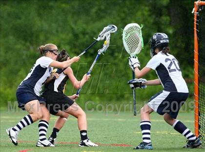 Thumbnail 3 in Hand @ Wilton (CIAC D1 Playoffs) photogallery.