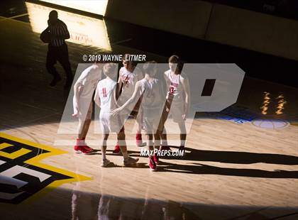 Thumbnail 2 in Covington Catholic vs Beechwood (KHSAA Ninth Region) photogallery.