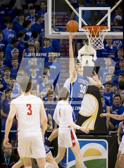 Thumbnail 2 in Covington Catholic vs Beechwood (KHSAA Ninth Region) photogallery.