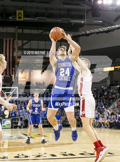 Thumbnail 3 in Covington Catholic vs Beechwood (KHSAA Ninth Region) photogallery.