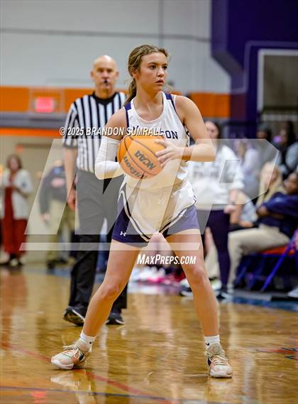 Thumbnail 3 in Maplesville vs Jemison (Chilton County Tournament Semifinal) photogallery.