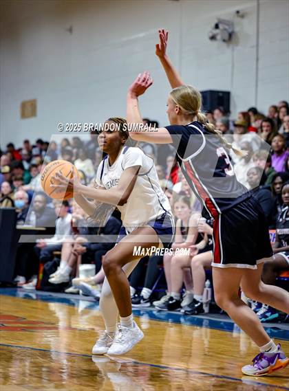 Thumbnail 1 in Maplesville vs Jemison (Chilton County Tournament Semifinal) photogallery.