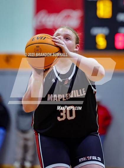 Thumbnail 3 in Maplesville vs Jemison (Chilton County Tournament Semifinal) photogallery.