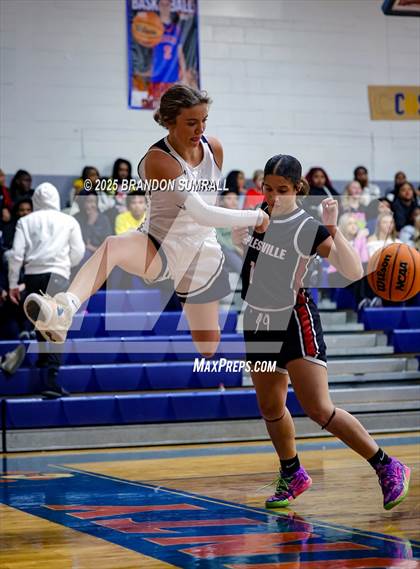 Thumbnail 1 in Maplesville vs Jemison (Chilton County Tournament Semifinal) photogallery.