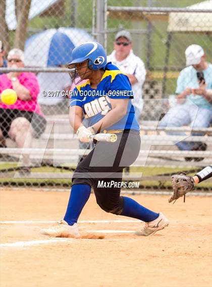 Thumbnail 3 in E.A. Laney vs. Bertie photogallery.