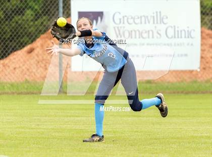 Thumbnail 1 in E.A. Laney vs. Bertie photogallery.