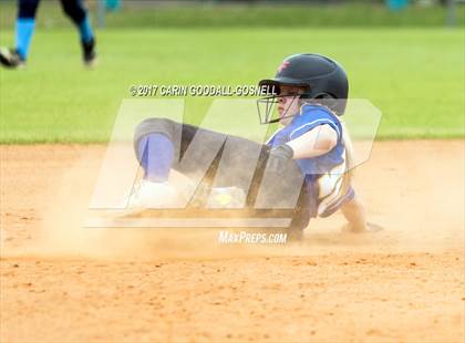 Thumbnail 3 in E.A. Laney vs. Bertie photogallery.