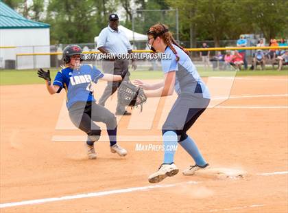 Thumbnail 2 in E.A. Laney vs. Bertie photogallery.