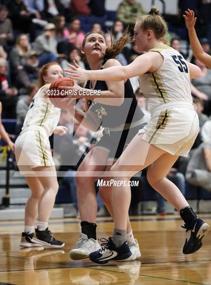 Thumbnail 3 in Sutherland vs. Our Lady of Mercy (Section 5 Class A Semifinal) photogallery.