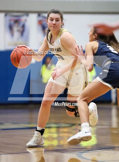 Thumbnail 1 in Sutherland vs. Our Lady of Mercy (Section 5 Class A Semifinal) photogallery.