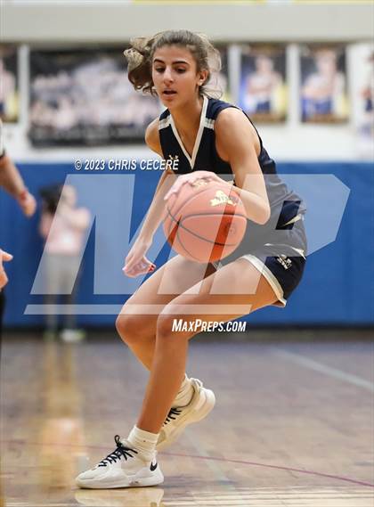 Thumbnail 3 in Sutherland vs. Our Lady of Mercy (Section 5 Class A Semifinal) photogallery.