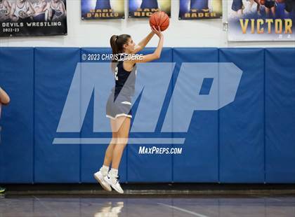 Thumbnail 3 in Sutherland vs. Our Lady of Mercy (Section 5 Class A Semifinal) photogallery.