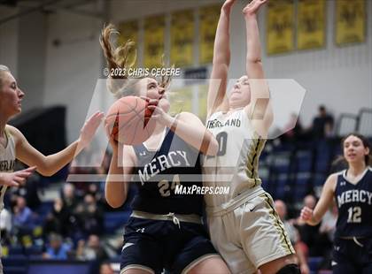 Thumbnail 1 in Sutherland vs. Our Lady of Mercy (Section 5 Class A Semifinal) photogallery.