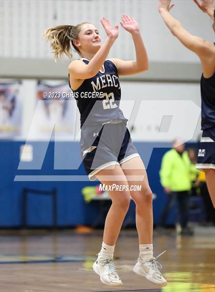 Thumbnail 1 in Sutherland vs. Our Lady of Mercy (Section 5 Class A Semifinal) photogallery.