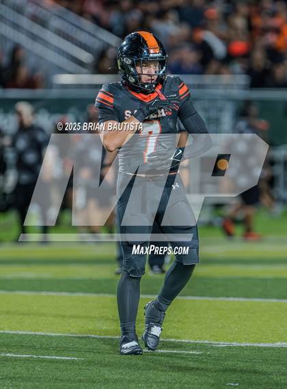 Thumbnail 2 in Campbell vs. Kamehameha Kapalama (HHSAA Division I-Open Final) photogallery.