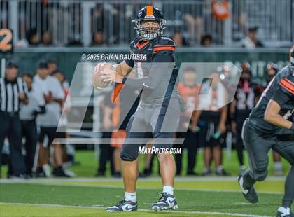 Thumbnail 2 in Campbell vs. Kamehameha Kapalama (HHSAA Division I-Open Final) photogallery.