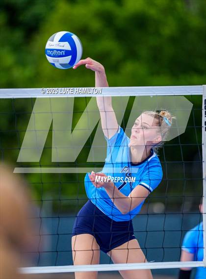 Thumbnail 1 in Walton @ Pope photogallery.