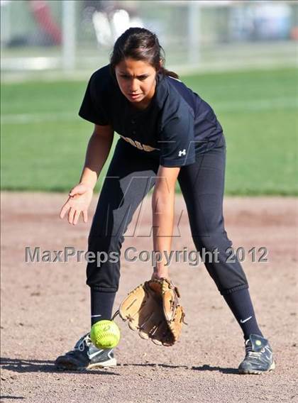 Thumbnail 1 in Mira Monte vs Foothill (Mira Monte Invitational) photogallery.