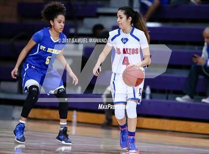 Thumbnail 1 in St. Bernard vs Los Altos photogallery.