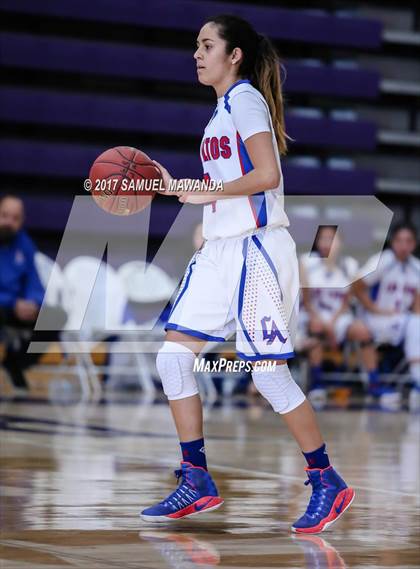 Thumbnail 3 in St. Bernard vs Los Altos photogallery.