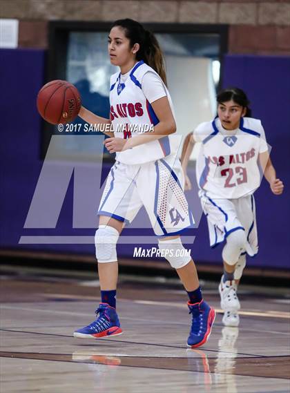 Thumbnail 1 in St. Bernard vs Los Altos photogallery.