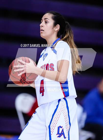 Thumbnail 3 in St. Bernard vs Los Altos photogallery.