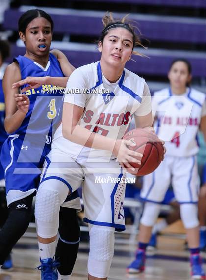 Thumbnail 1 in St. Bernard vs Los Altos photogallery.