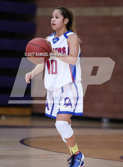 Thumbnail 1 in St. Bernard vs Los Altos photogallery.