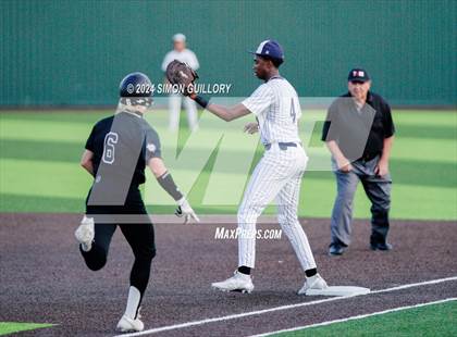 Thumbnail 3 in Klein Collins @ Willis (UIL Baseball 6A Region 2 Area) photogallery.