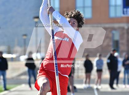 Thumbnail 1 in Questa Invitational photogallery.