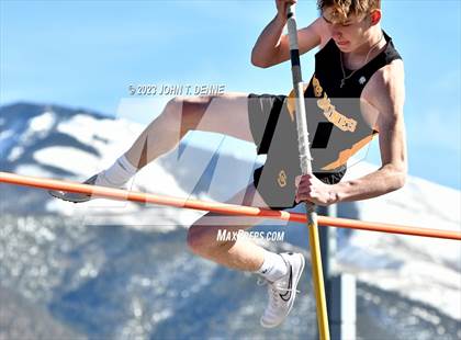 Thumbnail 3 in Questa Invitational photogallery.