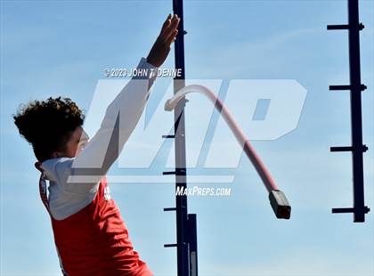 Thumbnail 1 in Questa Invitational photogallery.