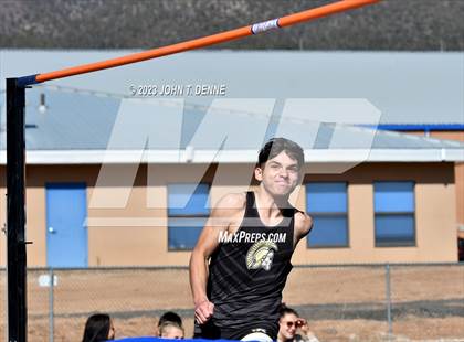 Thumbnail 1 in Questa Invitational photogallery.