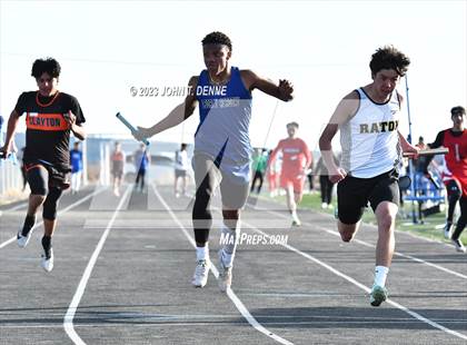 Thumbnail 2 in Questa Invitational photogallery.