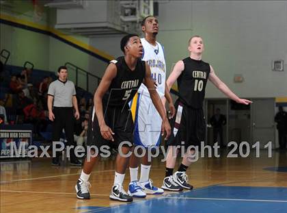 Thumbnail 1 in Harnett Central vs Garner Magnet (Greater Neuse River Conference Tournament) photogallery.