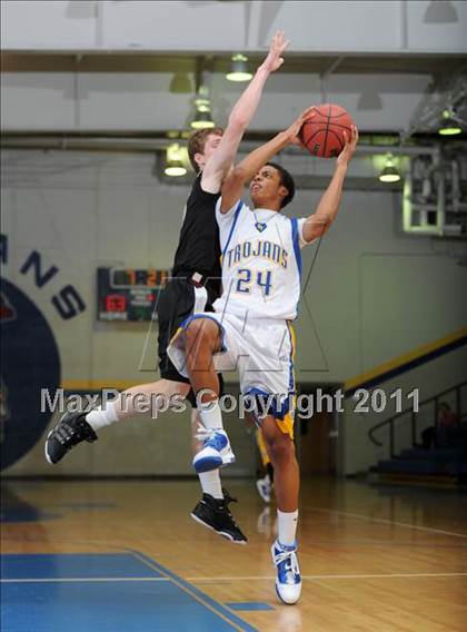 Thumbnail 2 in Harnett Central vs Garner Magnet (Greater Neuse River Conference Tournament) photogallery.