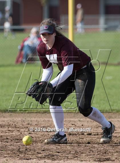 Thumbnail 1 in Sheldon @ Willamette (Game 1) photogallery.