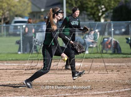 Thumbnail 2 in Sheldon @ Willamette (Game 1) photogallery.