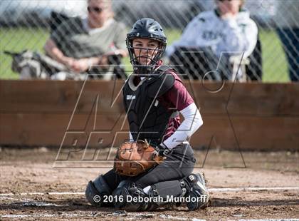 Thumbnail 2 in Sheldon @ Willamette (Game 1) photogallery.