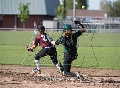 Thumbnail 3 in Sheldon @ Willamette (Game 1) photogallery.