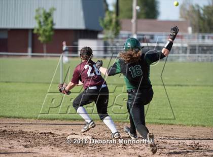 Thumbnail 2 in Sheldon @ Willamette (Game 1) photogallery.