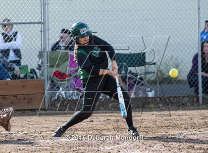 Thumbnail 1 in Sheldon @ Willamette (Game 1) photogallery.