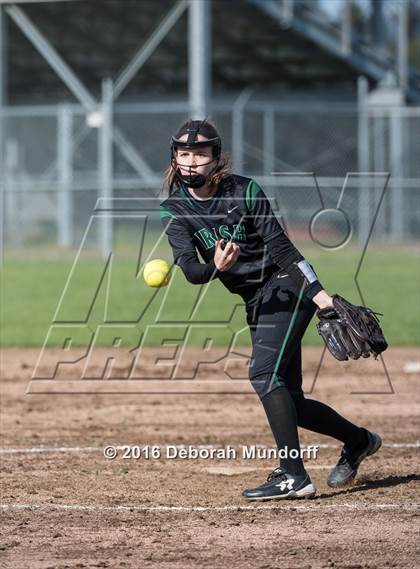Thumbnail 2 in Sheldon @ Willamette (Game 1) photogallery.