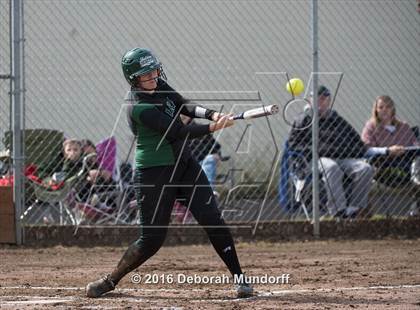Thumbnail 2 in Sheldon @ Willamette (Game 1) photogallery.
