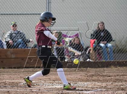 Thumbnail 3 in Sheldon @ Willamette (Game 1) photogallery.