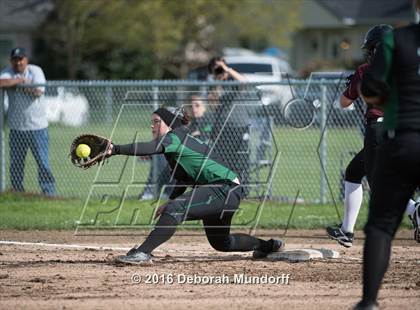 Thumbnail 2 in Sheldon @ Willamette (Game 1) photogallery.