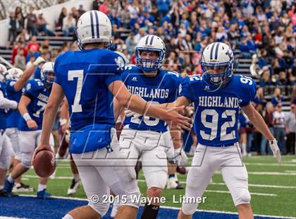 Thumbnail 3 in Pulaski County @ Highlands (KHSAA 5A Semifinal) photogallery.