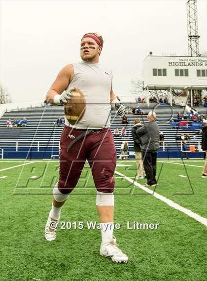 Thumbnail 1 in Pulaski County @ Highlands (KHSAA 5A Semifinal) photogallery.